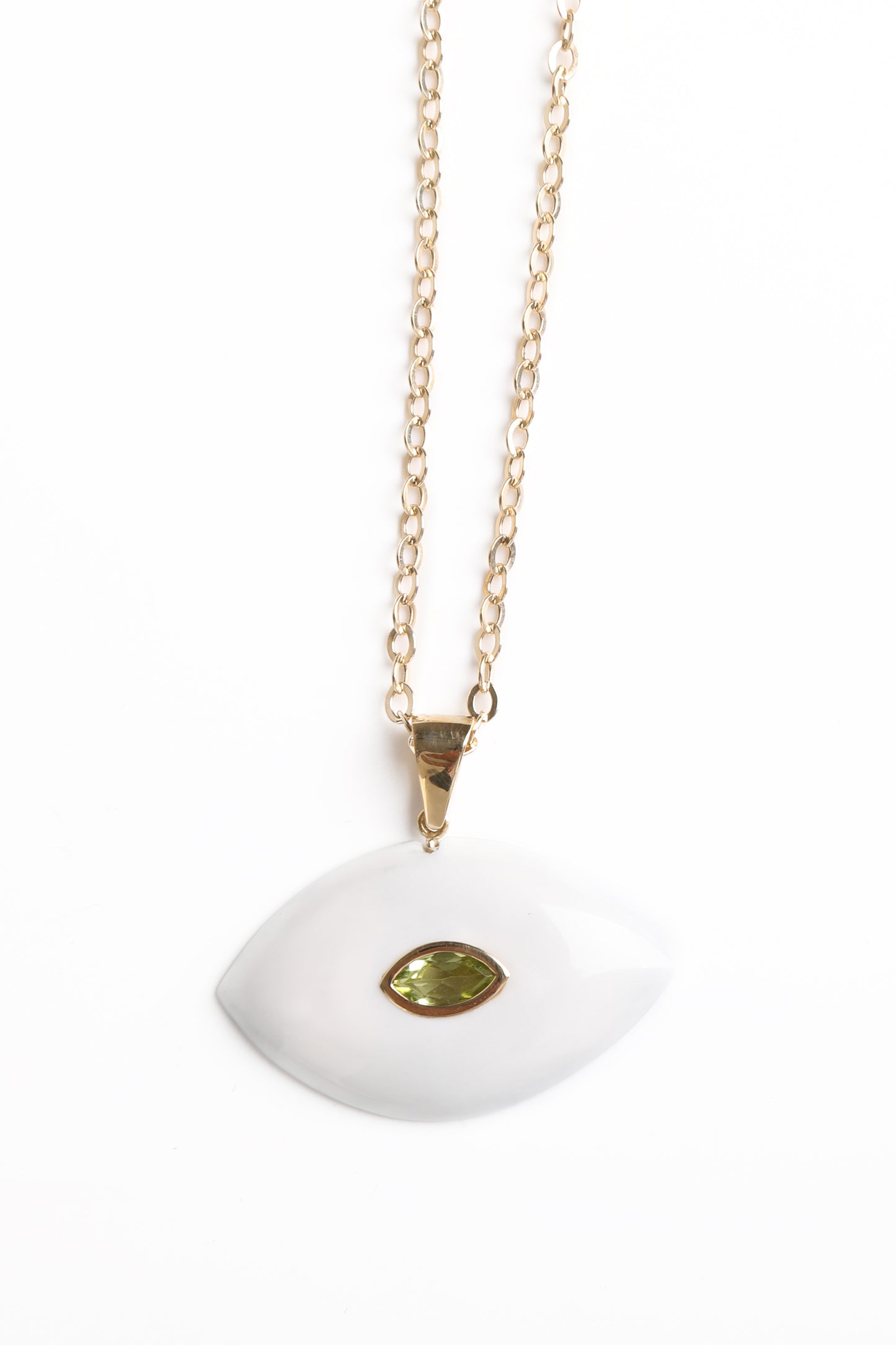 Resin and Peridot eye necklace